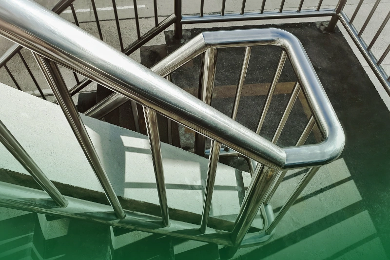 Utilize Termite-Resistant Materials stainless steel railing - How to protect your home from termite damage